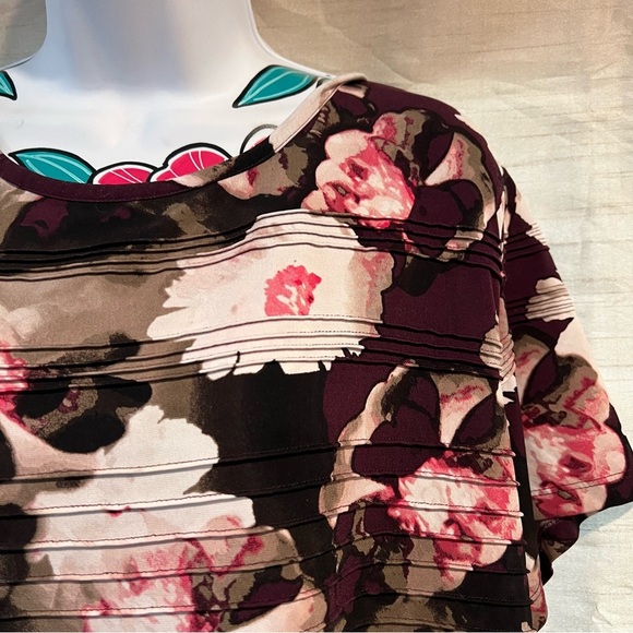 Calvin Klein Purple Beige Floral Top - Picture 2 of 3
